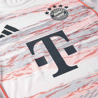 Camiseta Auténtica UPAMECANO #2 Bayern Munich 2025/26 Segunda Equipación - Version Jugador