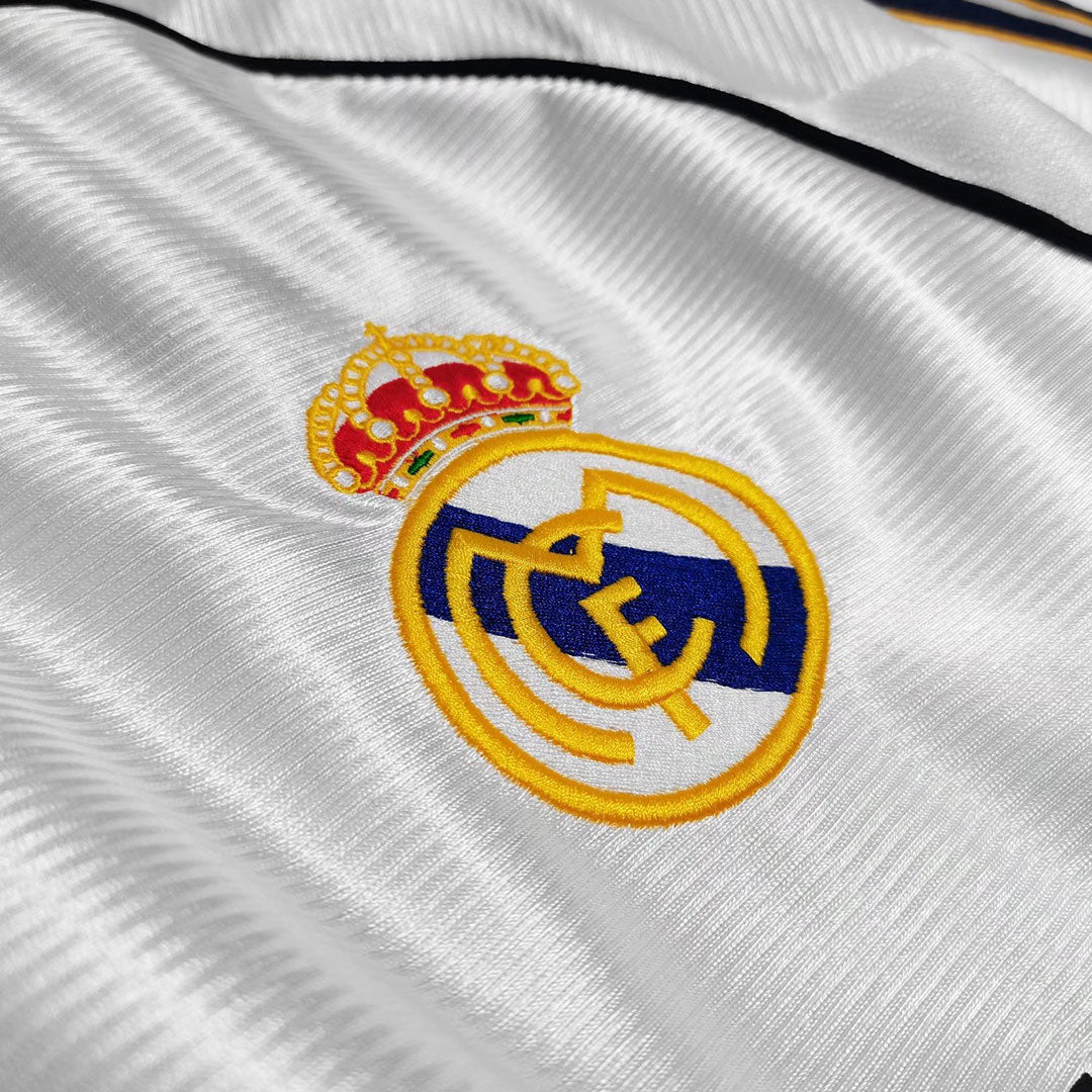 Retro 1999/00 Real Madrid Primera Equipación