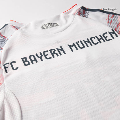 Camiseta Auténtica OLISE #17 Bayern Munich 2025/26 Segunda Equipación - Version Jugador