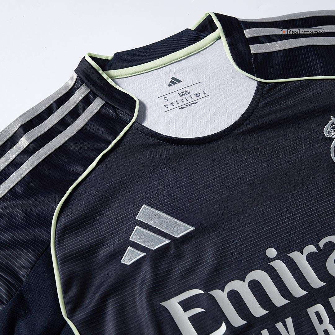 Camiseta VALVERDE #8 Real Madrid 2025/26 Segunda Equipación-Versión Hincha