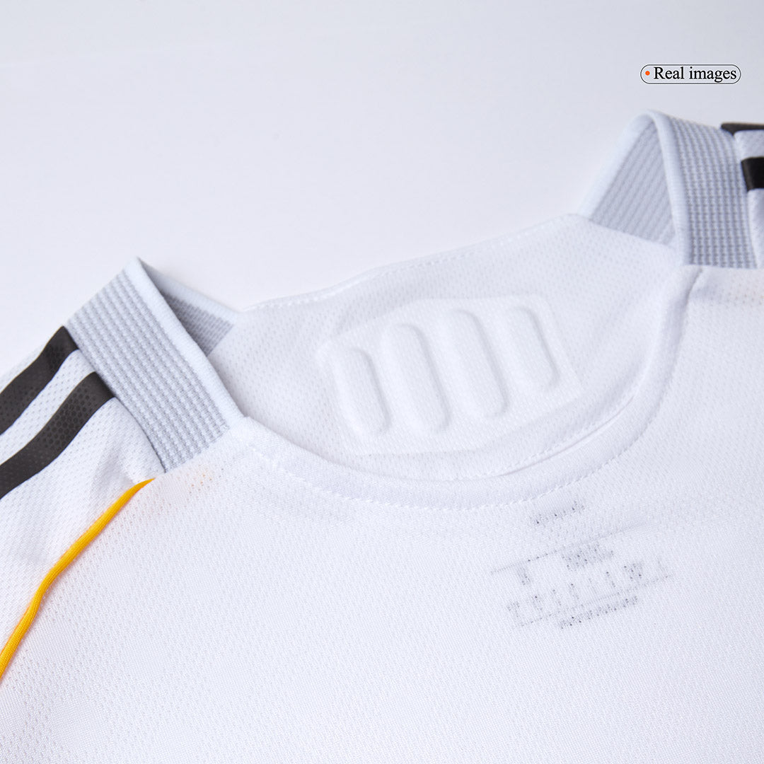 Camiseta Auténtica VALVERDE #8 Real Madrid 2025/26 Primera Equipación-Versión Jugador-Camisetas Pasion Shop
