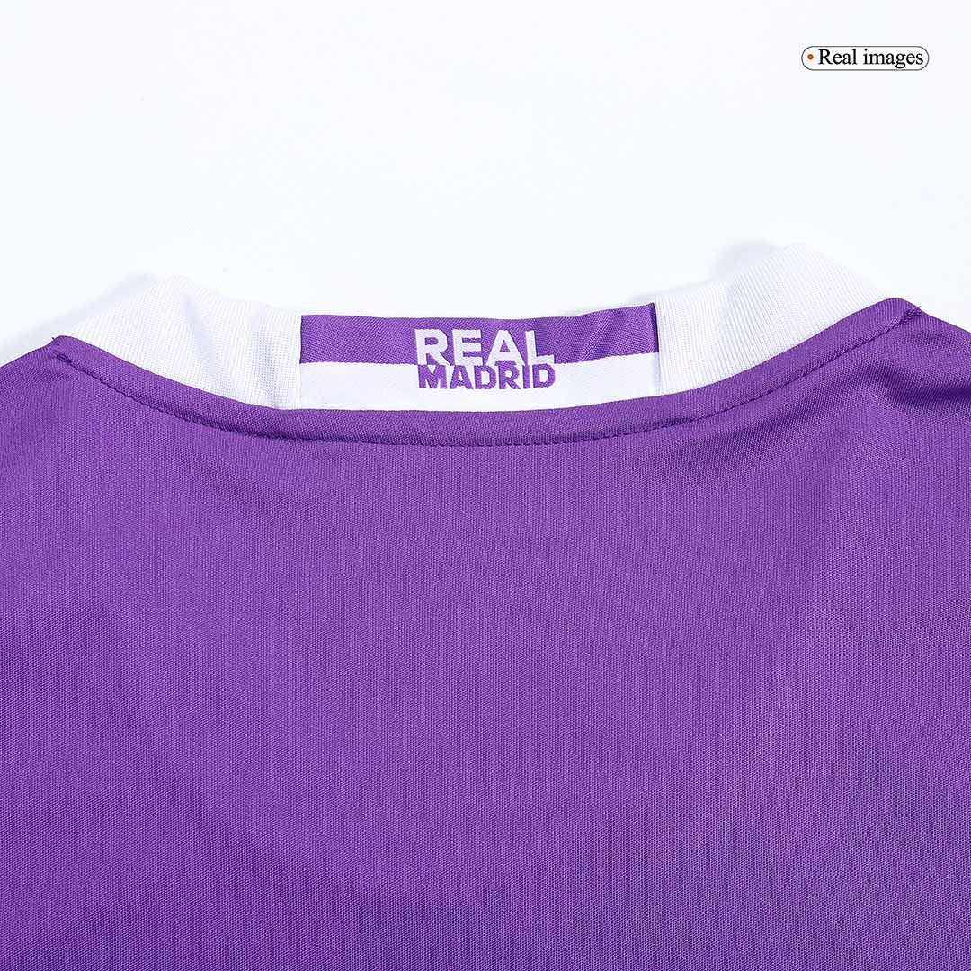 Camiseta Retro 2016/17 Sergio Ramos #4 Real Madrid Manga Larga