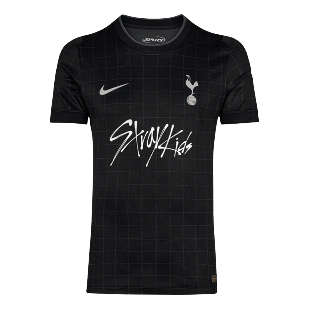 Camiseta Tottenham Hotspur X Stray Kids 2025/26 - Versión Hincha
