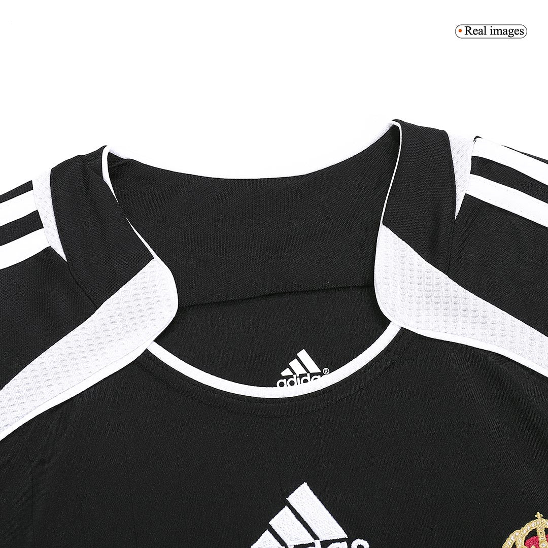 Retro 2006/07 Real Madrid Segunda Equipación