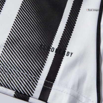 Conjunto Infantil Completo Juventus 2025/26 Primera Equipación Kids-Camisetas Pasion Shop